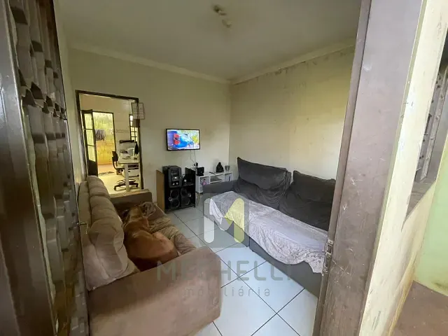 Casa com 135m² 2 quartos e 1 banheiro, à venda, no bairro Jardim Santa Clara II em Serrana