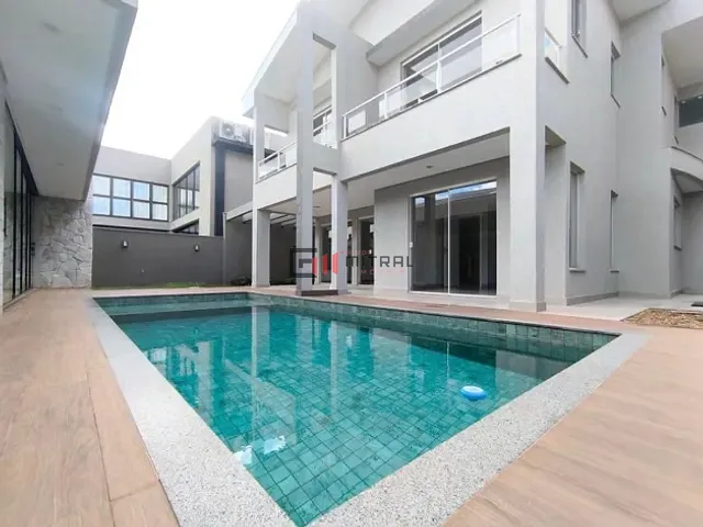 Casa 4 quartos e 1 banheiro, à venda, no bairro Esperança em Londrina