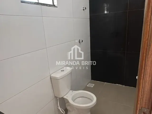 Casa 2 quartos e 1 banheiro, à venda, no bairro Setor Central em Guapó