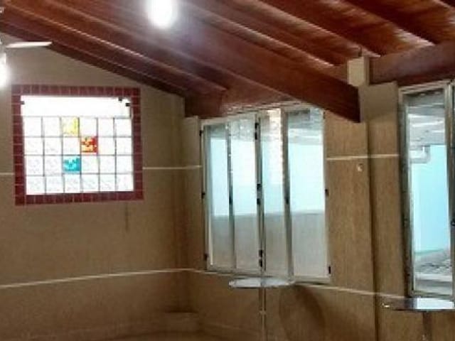 Casa com 327m² 3 quartos e 5 banheiros, à venda, no bairro Vila Campesina em Osasco