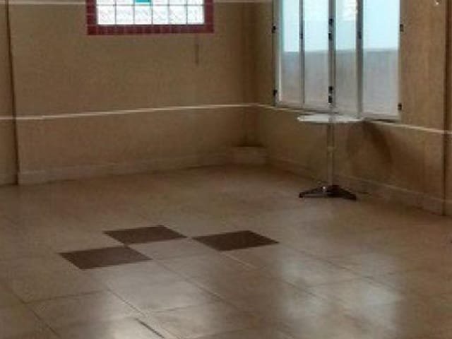 Casa com 327m² 3 quartos e 5 banheiros, à venda, no bairro Vila Campesina em Osasco
