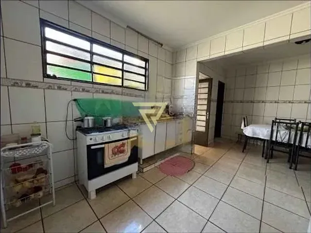 Casa com 93m² 2 quartos e 1 banheiro, à venda, no bairro Campos Elíseos em Ribeirão Preto