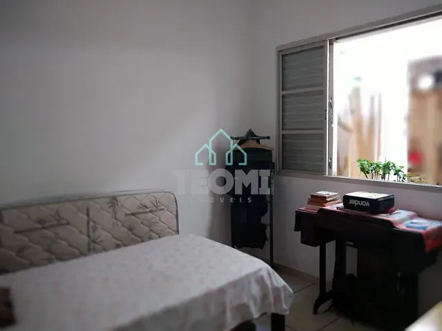 Casa com 320m² 3 quartos e 2 banheiros, à venda, no bairro Parque Residencial Bom Conselho em Taubaté