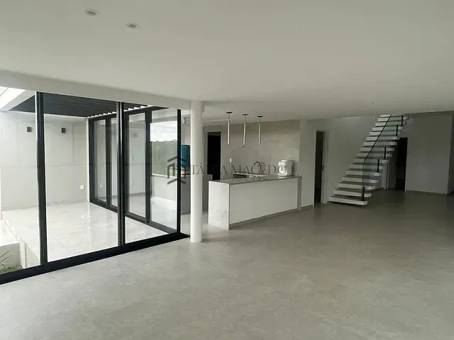 Casa com 403m² 4 quartos e 3 banheiros, à venda, no bairro Vargem Fria em Jaboatão dos Guararapes