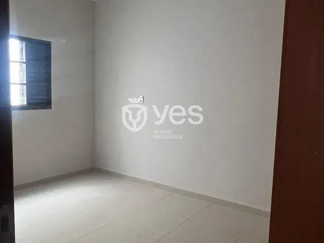 Casa 3 quartos e 2 banheiros, à venda, no bairro Residencial Camuá em Araxá