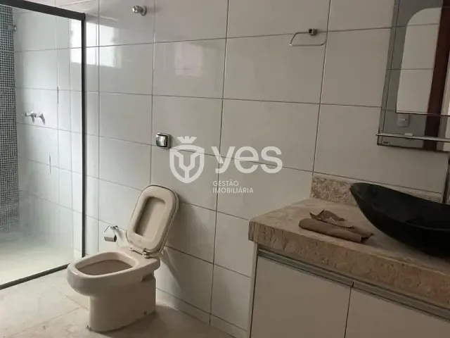 Casa 3 quartos e 2 banheiros, à venda, no bairro Residencial Camuá em Araxá