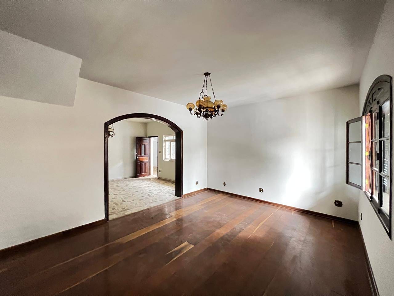 Casa, 4 quartos, 289 m² - Foto 3