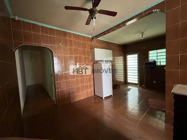 Casa com 225m² 3 quartos e 2 banheiros, à venda, no bairro Vila Bela em Bauru