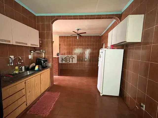 Casa com 225m² 3 quartos e 2 banheiros, à venda, no bairro Vila Bela em Bauru