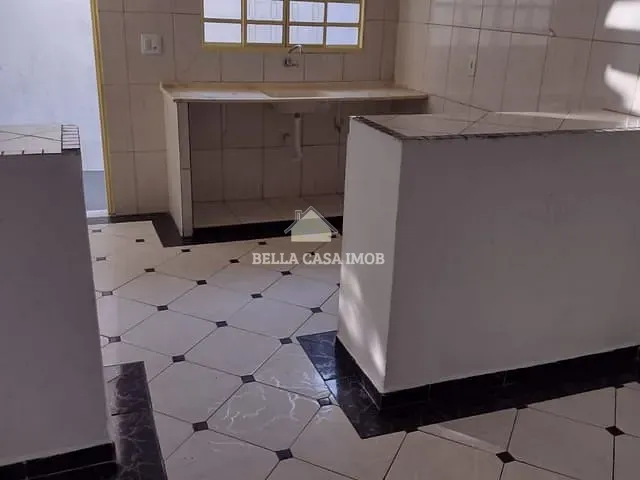 Casa com 140m² 2 quartos e 2 banheiros, à venda, no bairro Jardim Bonsucesso em Sorocaba
