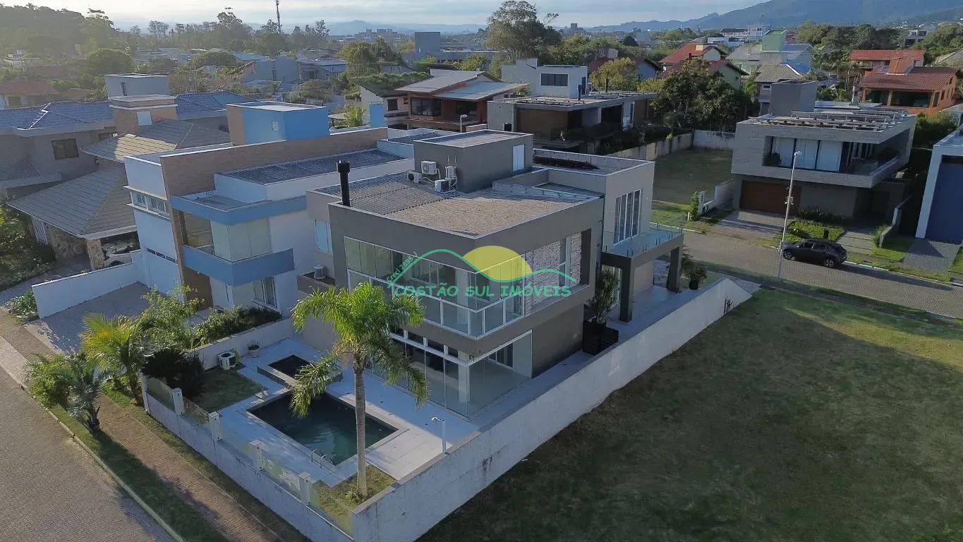 Casa, 4 quartos, 342 m² - Foto 3