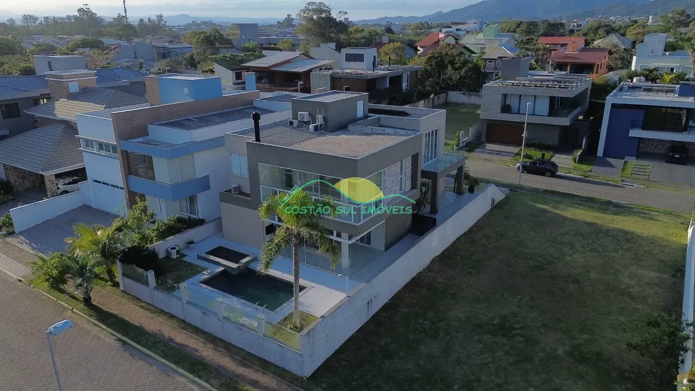 Casa, 4 quartos, 342 m² - Foto 71