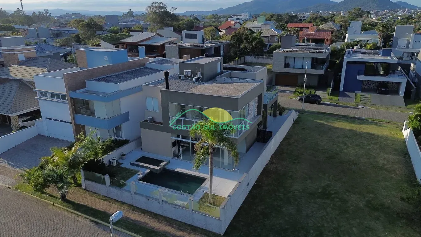 Casa, 4 quartos, 342 m² - Foto 70