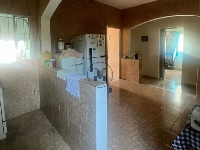Casa com 146m² 3 quartos e 1 banheiro, à venda, no bairro Jardim do Vale em Guaratinguetá