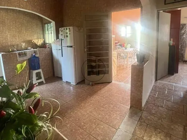 Casa com 146m² 3 quartos e 1 banheiro, à venda, no bairro Jardim do Vale em Guaratinguetá