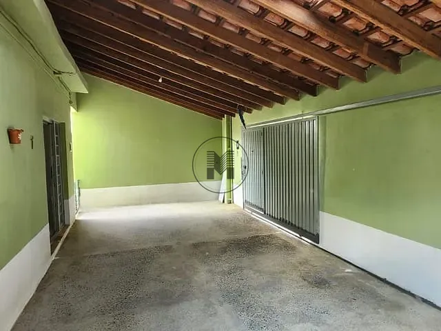 Casa com 146m² 3 quartos e 1 banheiro, à venda, no bairro Jardim do Vale em Guaratinguetá
