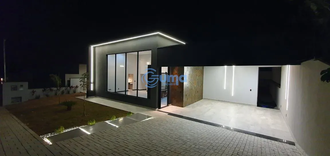 Casa, 3 quartos, 221 m² - Foto 1