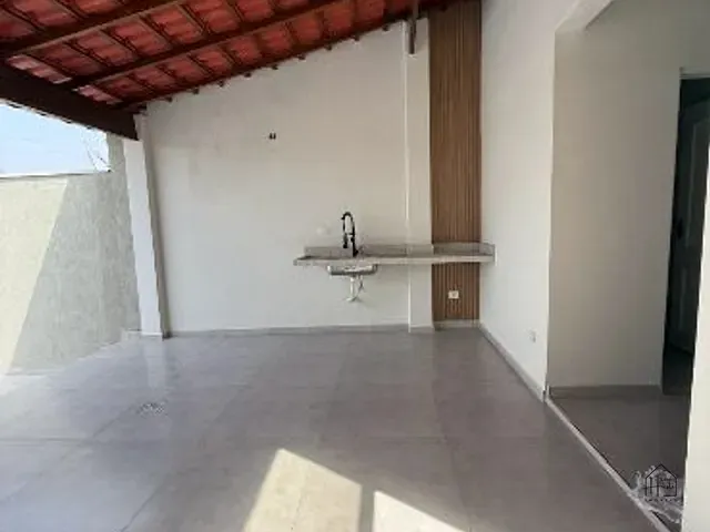 Casa com 157m² 3 quartos e 2 banheiros, à venda, no bairro Barro Branco em Cotia