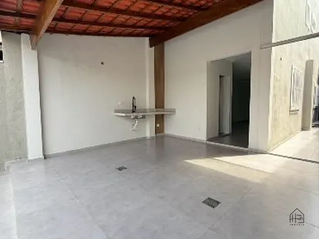Casa com 157m² 3 quartos e 2 banheiros, à venda, no bairro Barro Branco em Cotia