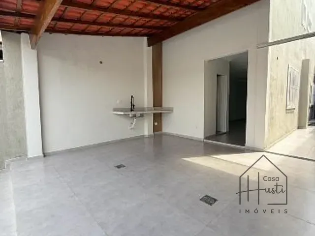 Casa com 157m² 3 quartos e 2 banheiros, à venda, no bairro Barro Branco em Cotia