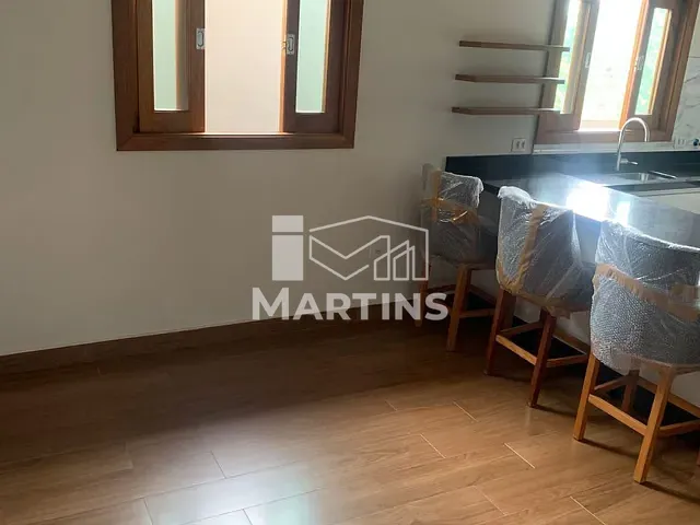 Casa 2 quartos e 1 banheiro, para alugar, no bairro Jardim Sílvia em Embu das Artes
