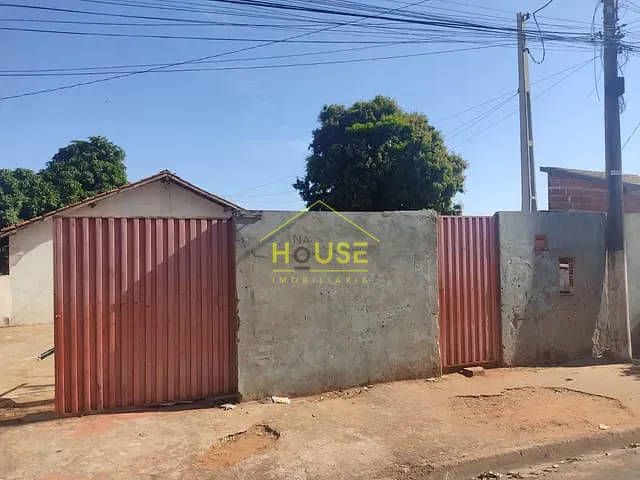 Casa com 315m² 2 quartos e 1 banheiro, à venda, no bairro Estação em Votuporanga