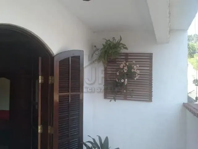 Casa com 125m² 3 quartos e 2 banheiros, à venda, no bairro Jardim Zaira em Mauá