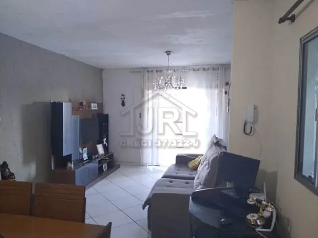 Casa com 125m² 3 quartos e 2 banheiros, à venda, no bairro Jardim Zaira em Mauá