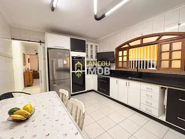 Casa 3 quartos e 3 banheiros, à venda, no bairro Parque Residencial Jundiaí em Jundiaí