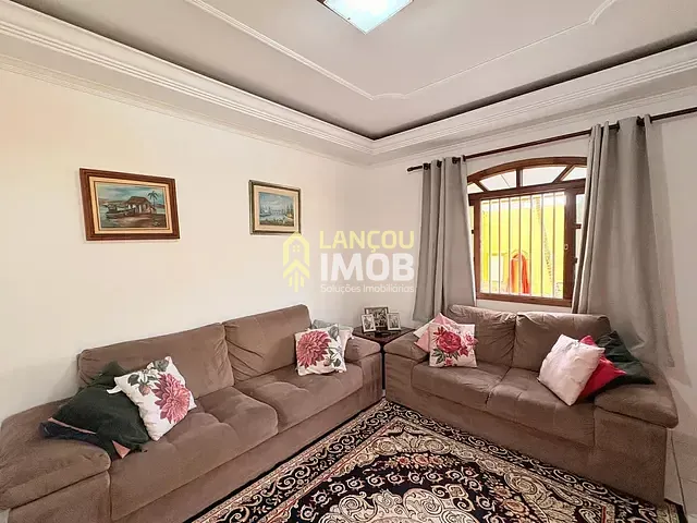 Casa 3 quartos e 3 banheiros, à venda, no bairro Parque Residencial Jundiaí em Jundiaí