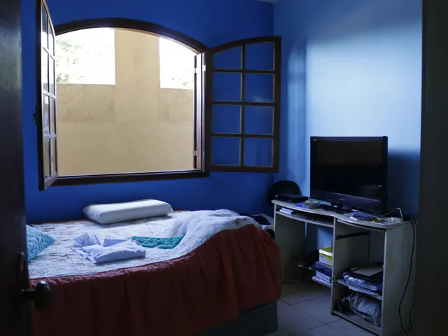 Casa com 320m² 4 quartos e 3 banheiros, à venda, no bairro Itatiaia em Belo Horizonte
