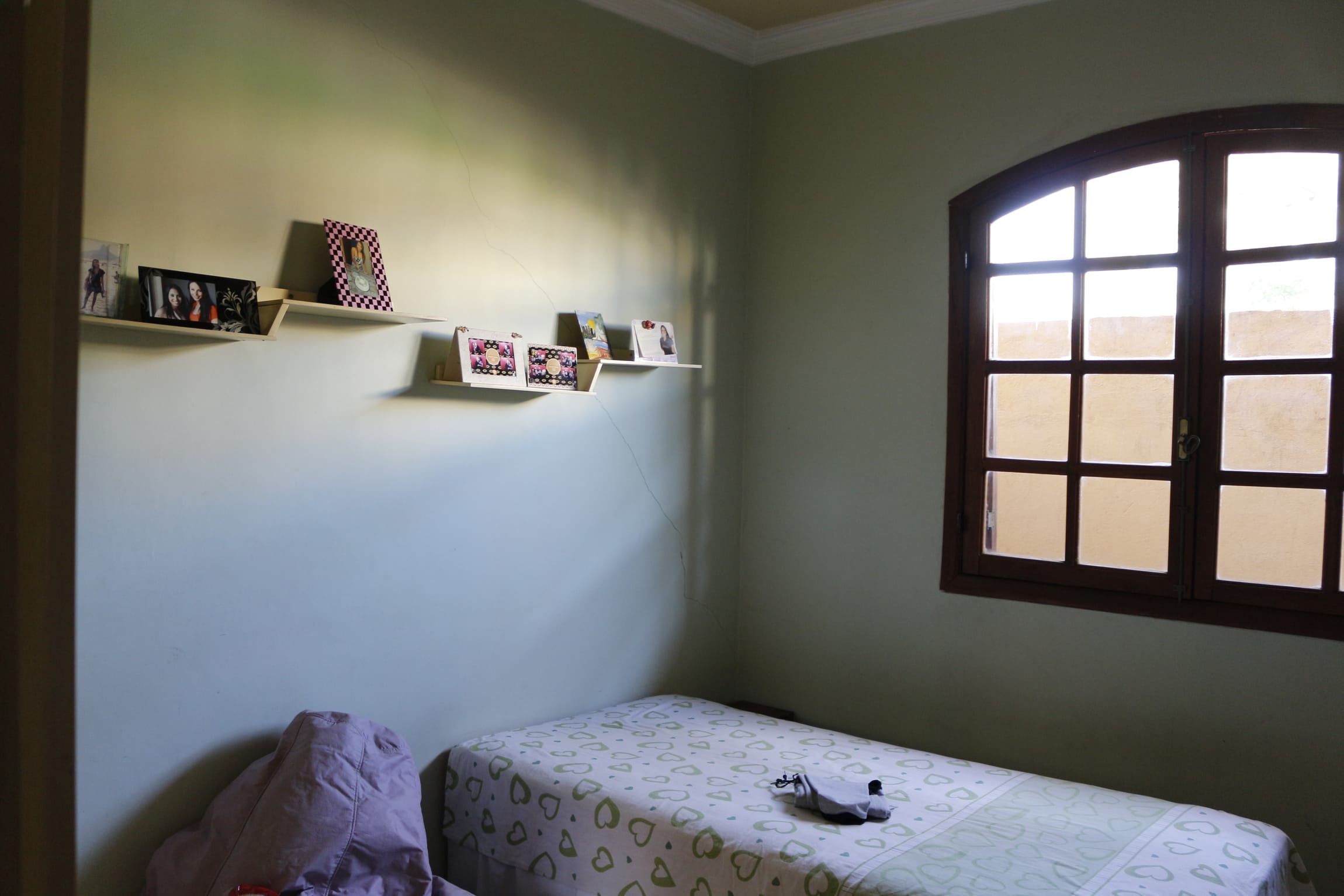 Casa à venda, Itatiaia, Belo Horizonte, MG. 4 quartos, 1 suíte, 1 vaga. Perto de todo tipo de comercio e linhas de ônibus. miniatura 6