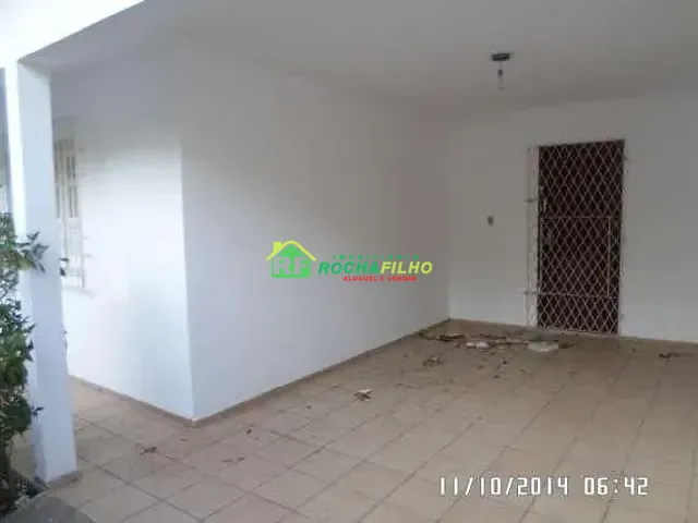 Casa com 100m² 3 quartos e 1 banheiro, à venda, no bairro Aeroporto em Teresina