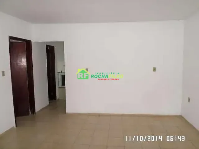 Casa com 100m² 3 quartos e 1 banheiro, à venda, no bairro Aeroporto em Teresina