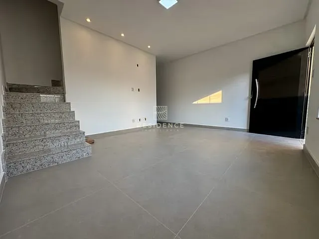 Casa 4 quartos e 2 banheiros, à venda, no bairro Jardim Belvedere em Volta Redonda