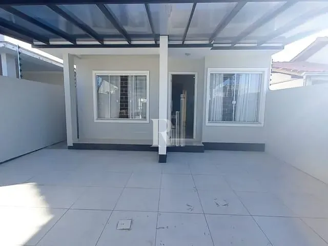 Casa 2 quartos e 2 banheiros, à venda, no bairro Mata Atlantica 2 em Tijucas