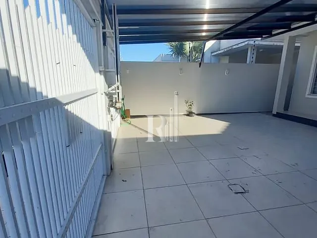 Casa 2 quartos e 2 banheiros, à venda, no bairro Mata Atlantica 2 em Tijucas