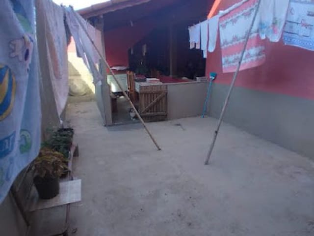 Casa com 170m² 4 quartos e 2 banheiros, à venda, no bairro Centro em Córrego do Bom Jesus