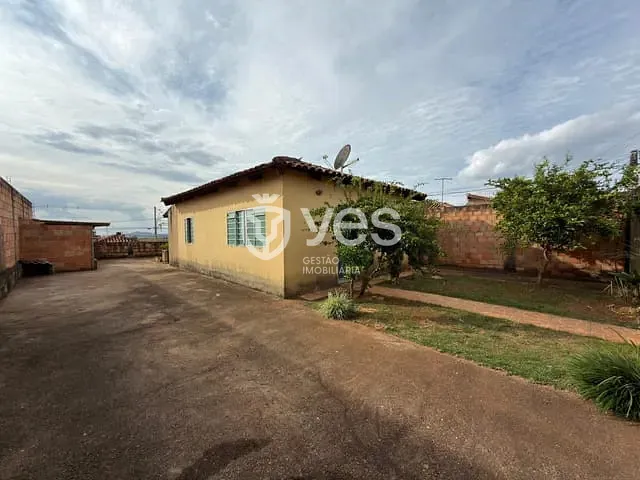 Casa 3 quartos e 1 banheiro, à venda, no bairro Loteamento Novo Pão de Açúcar em Araxá