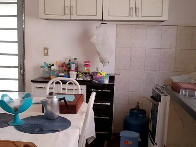 Casa com 550m² 2 quartos e 1 banheiro, à venda, no bairro Vila Industrial em Bauru