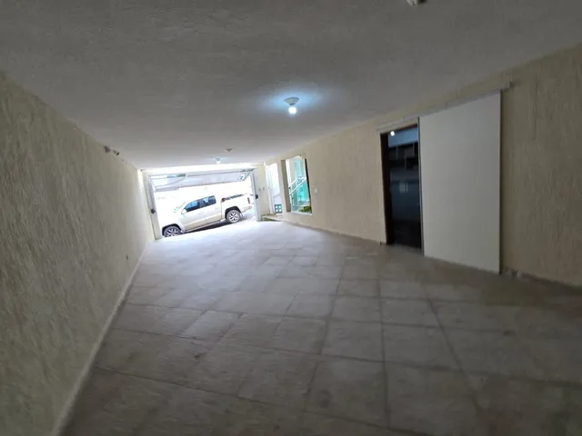 Casa 3 quartos e 5 banheiros, à venda, no bairro Vila Caputera em Mogi das Cruzes