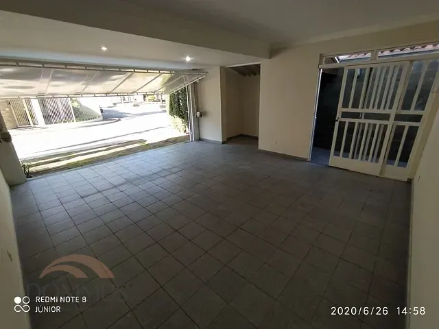 Casa com 377m² 5 quartos e 4 banheiros, para alugar, no bairro Cariru em Ipatinga