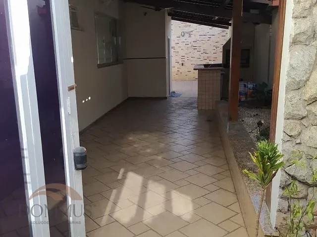 Casa com 377m² 5 quartos e 4 banheiros, para alugar, no bairro Cariru em Ipatinga