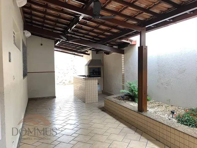 Casa com 377m² 5 quartos e 4 banheiros, para alugar, no bairro Cariru em Ipatinga