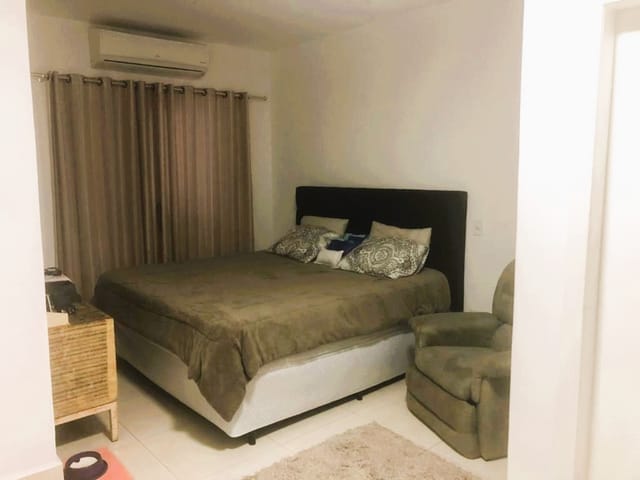 Casa 2 quartos e 4 banheiros, à venda, no bairro Despraiado em Cuiabá