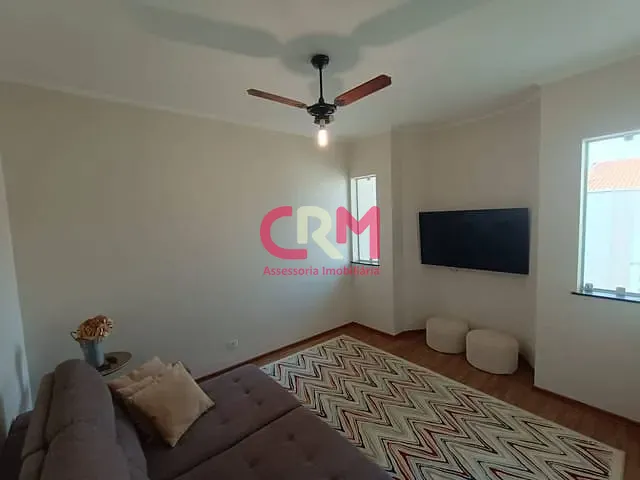 Casa com 336m² 4 quartos e 2 banheiros, à venda, no bairro Bairro Talavasso em Taquaritinga