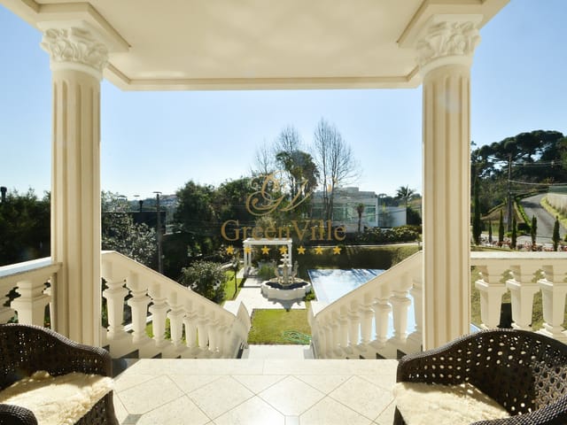 Casa com 3848m² 6 quartos e 12 banheiros, à venda, no bairro Vista Alegre em Curitiba