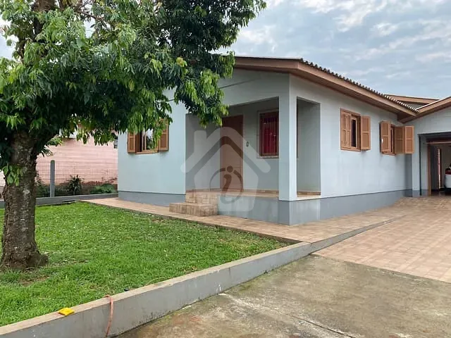 Casa com 110m² 3 quartos e 1 banheiro, à venda, no bairro Canabarro em Teutônia