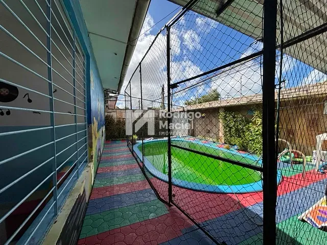 Casa à venda, no bairro Madalena em Recife