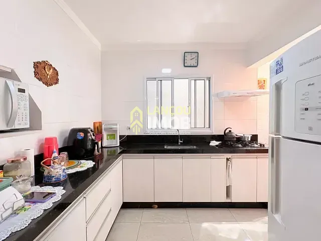 Casa 2 quartos e 1 banheiro, à venda, no bairro Parque Residencial Jundiaí em Jundiaí